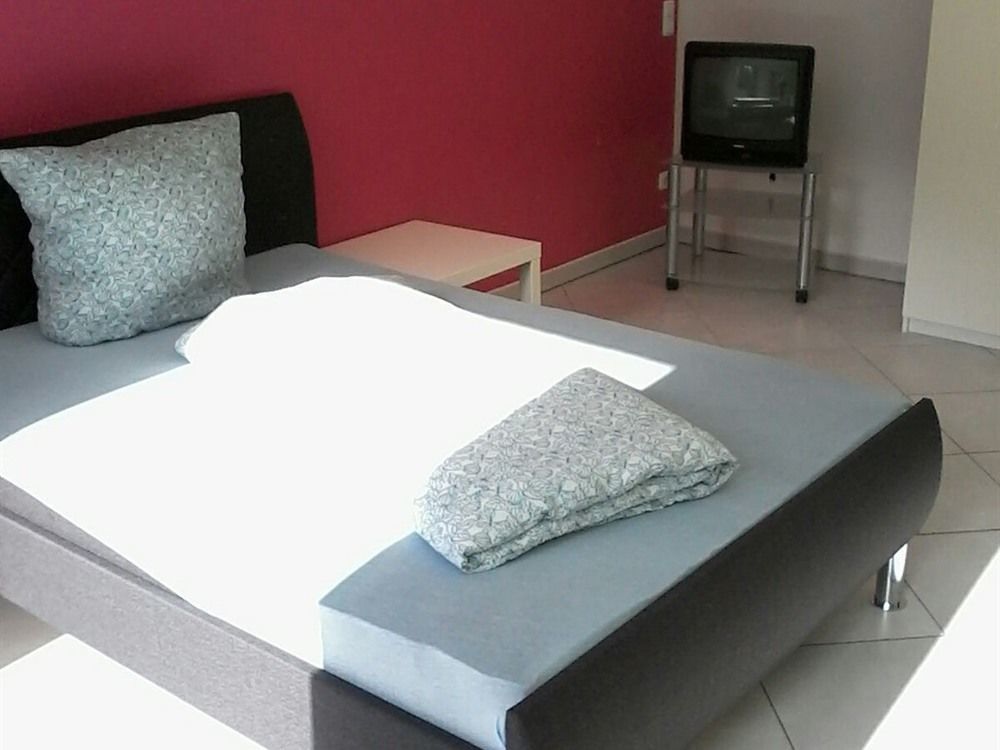 Ferienwohnung Kierpacz Мьонхенгладбах Екстериор снимка